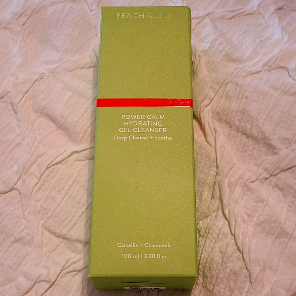 Power calm hydrating gel clenser